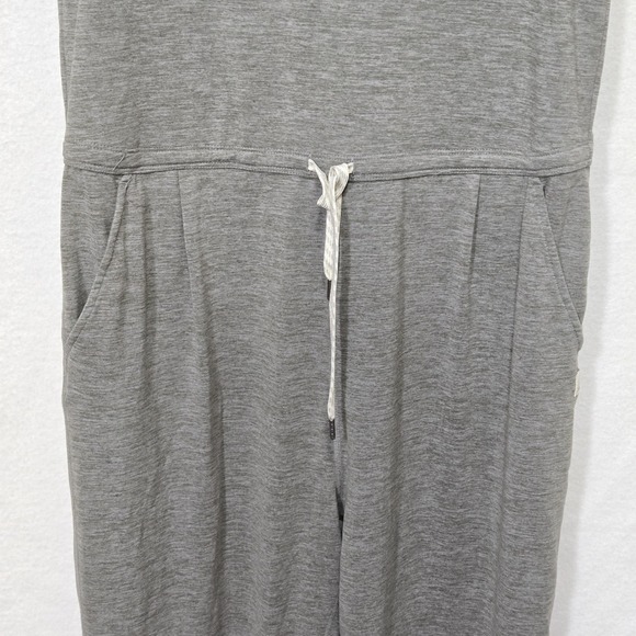Vuori Jumpsuit Womens Medium Gray Sleeveless Drawstring Waist Jogger Pants - Picture 3 of 16